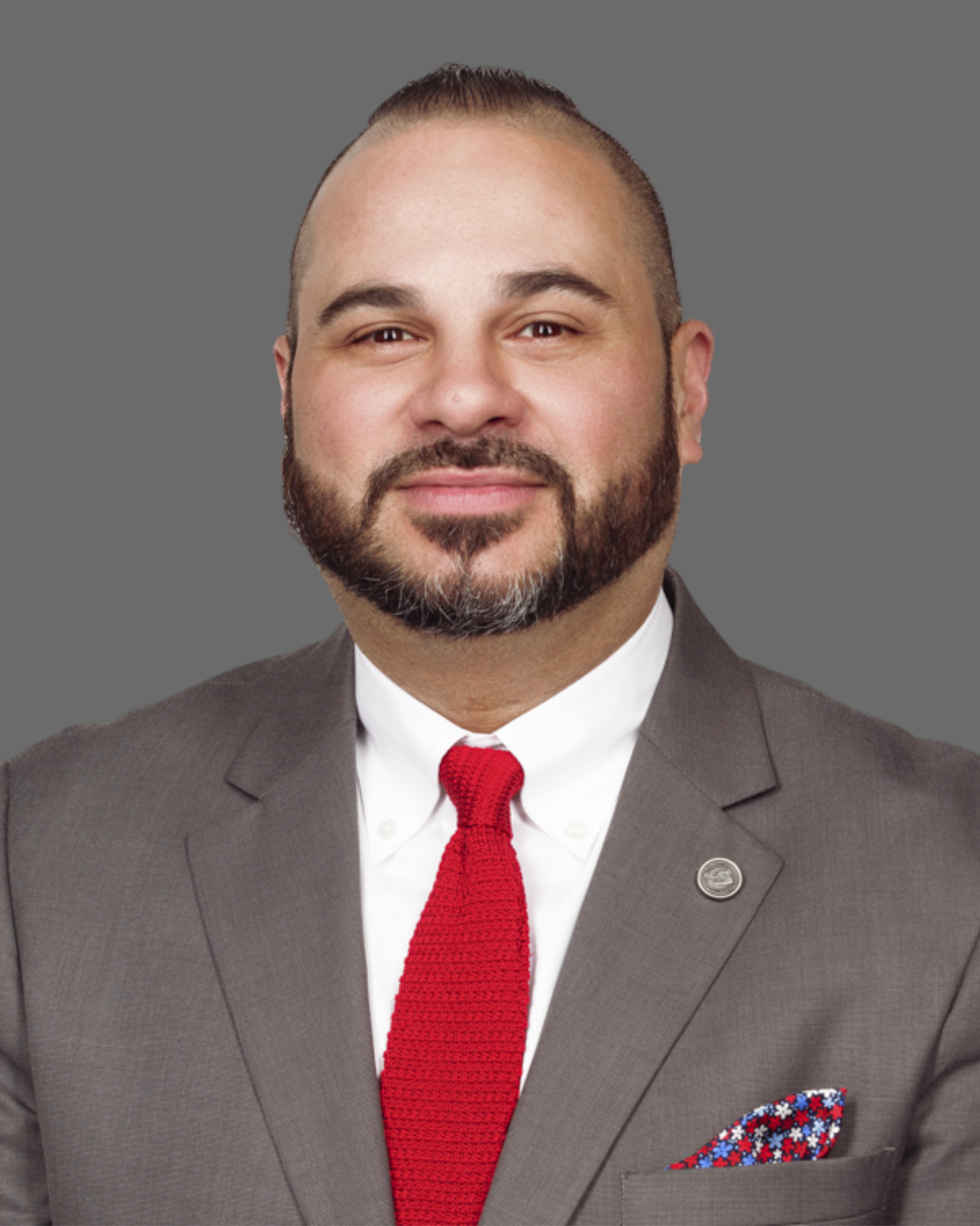 Raymond Hernandez